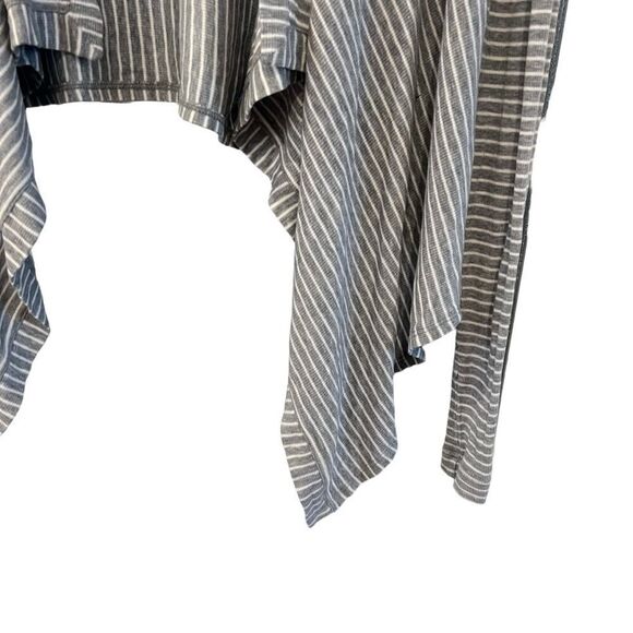 BCBGMAXARZIA lyocell blend striped cardigan‎ - Picture 7 of 8